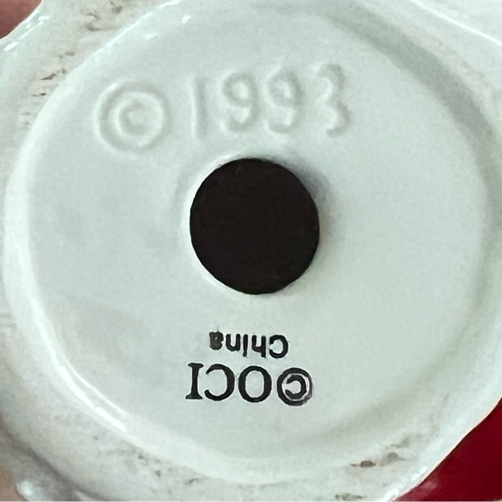 Vintage Fitz And Floyd Omnibus
Santa Claus Ceramic Salt And Pepper Shakers - Picture 11 of 15